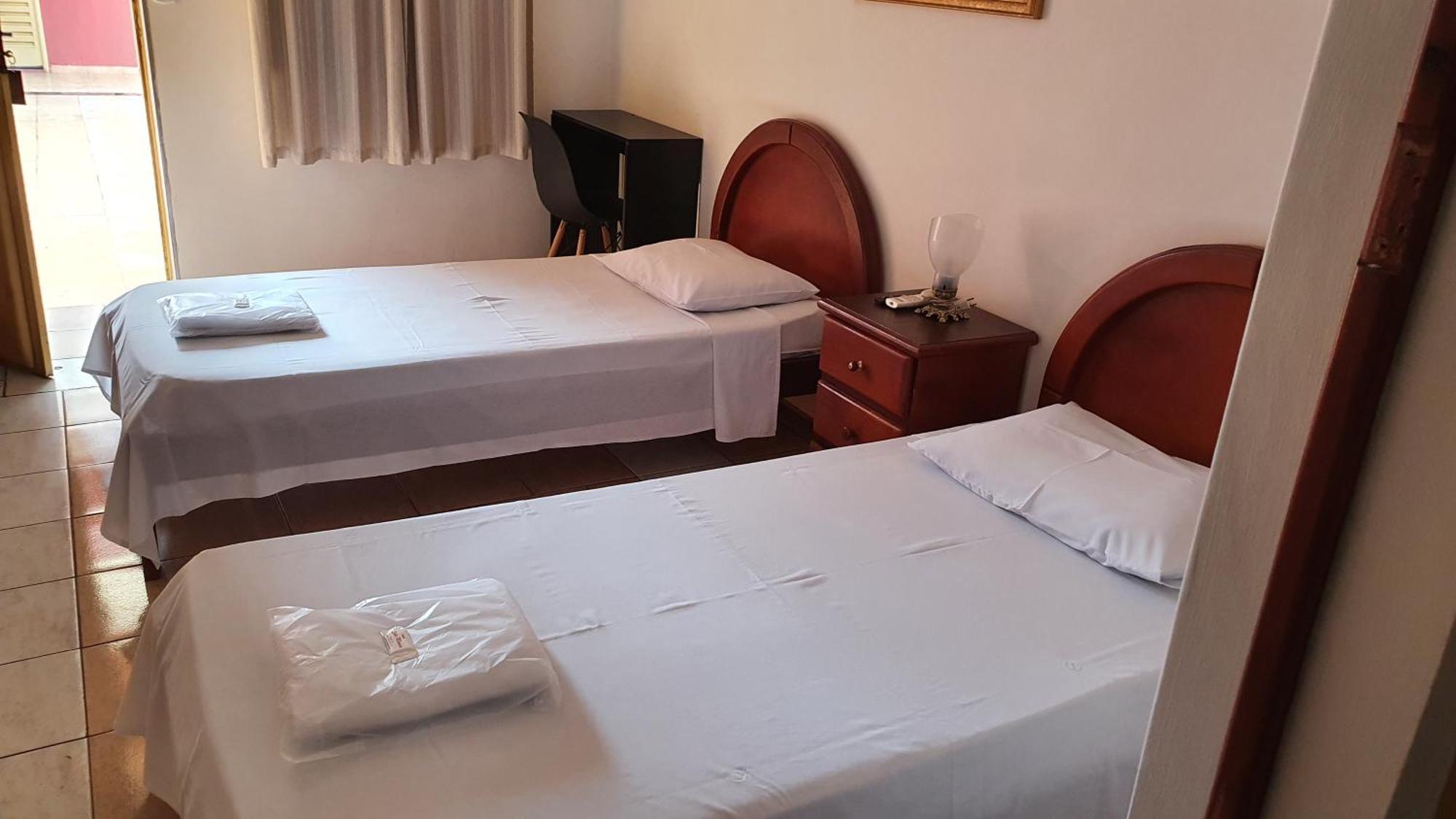 Hotel Sta Monica Marília Zimmer foto
